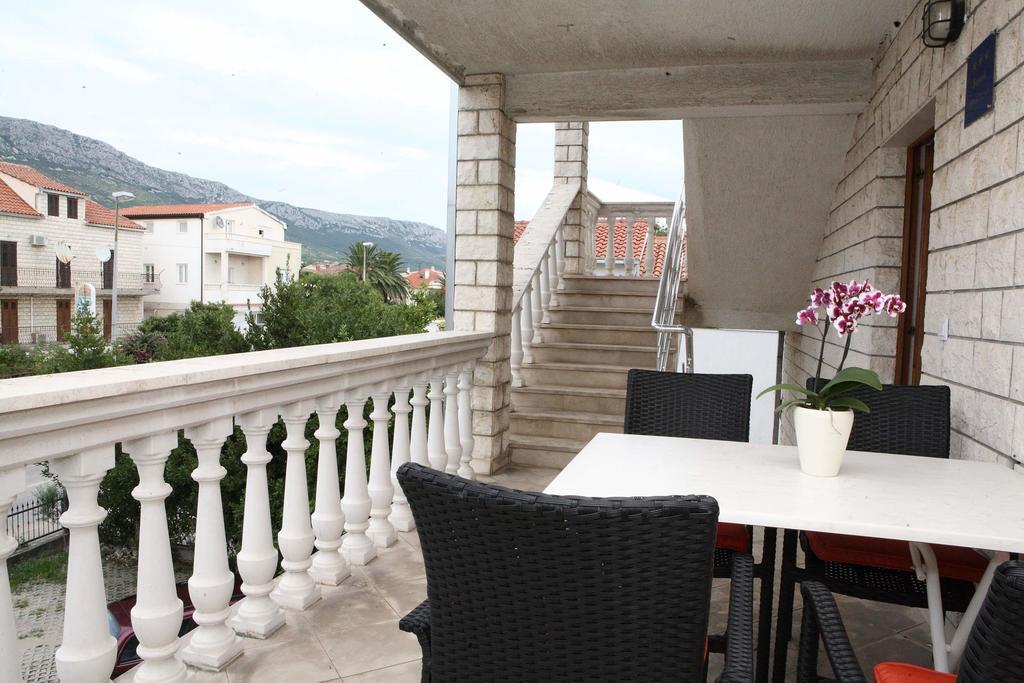 Apartments Villa Castello Kaštela Exteriör bild