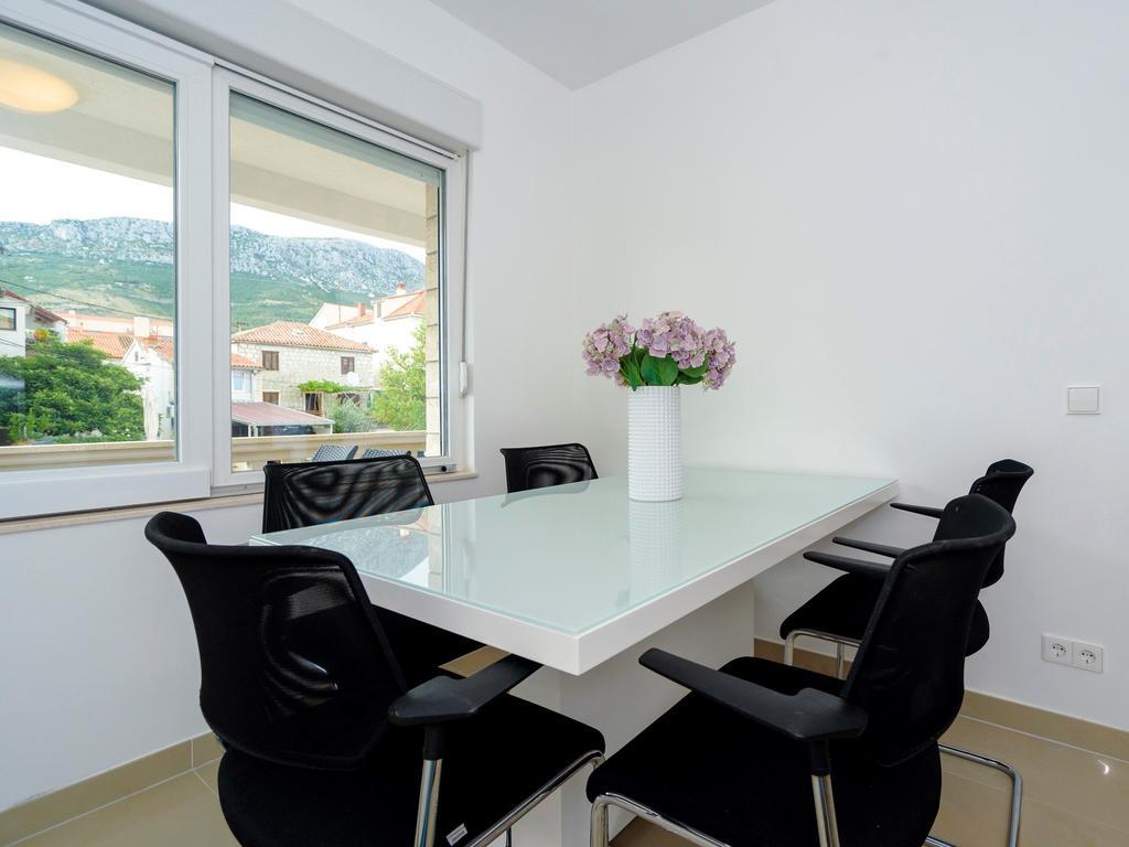 Apartments Villa Castello Kaštela Exteriör bild
