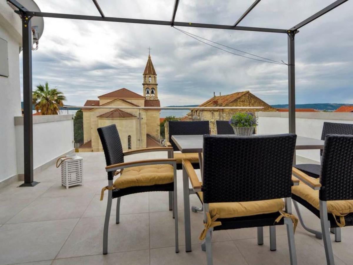 Apartments Villa Castello Kaštela Exteriör bild
